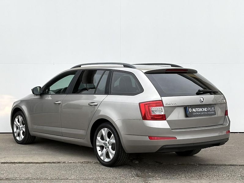 Škoda Octavia 1.6 TDI / 77 kW Ambition - fotka 7 z 20