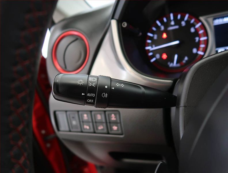 Suzuki Vitara (2015) Elegance 1.4 BoosterJet, 4X4 - fotka 22 z 23