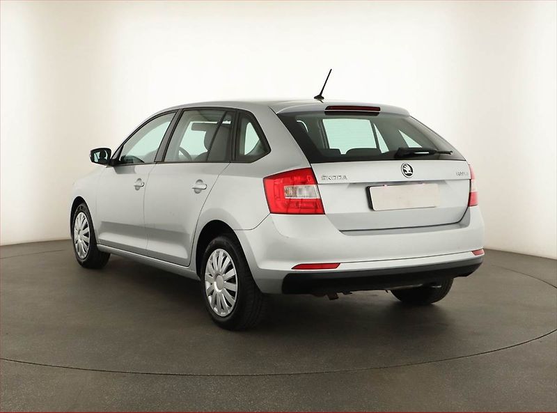 Škoda Rapid (2017) 1.2 TSI - fotka 4 z 12