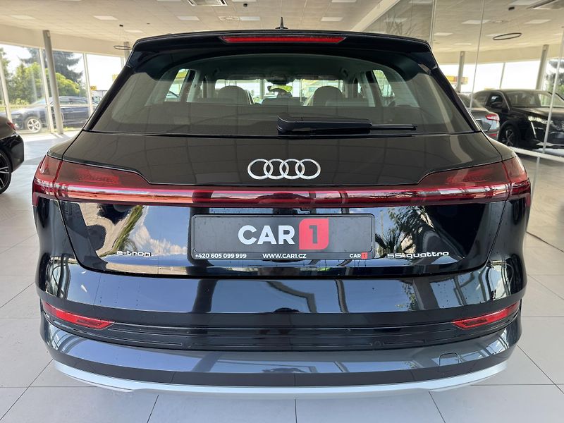 Audi e-tron 55 Quattro*300kW*REZERVACE! - fotka 6 z 35