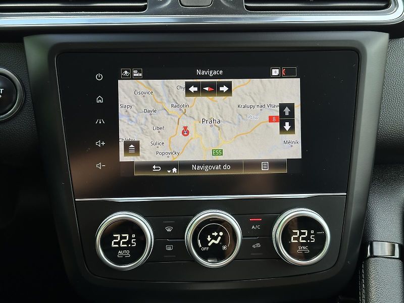 Renault Kadjar 1.3TCe 7AT EDC 140PS Tempomat - fotka 33 z 45