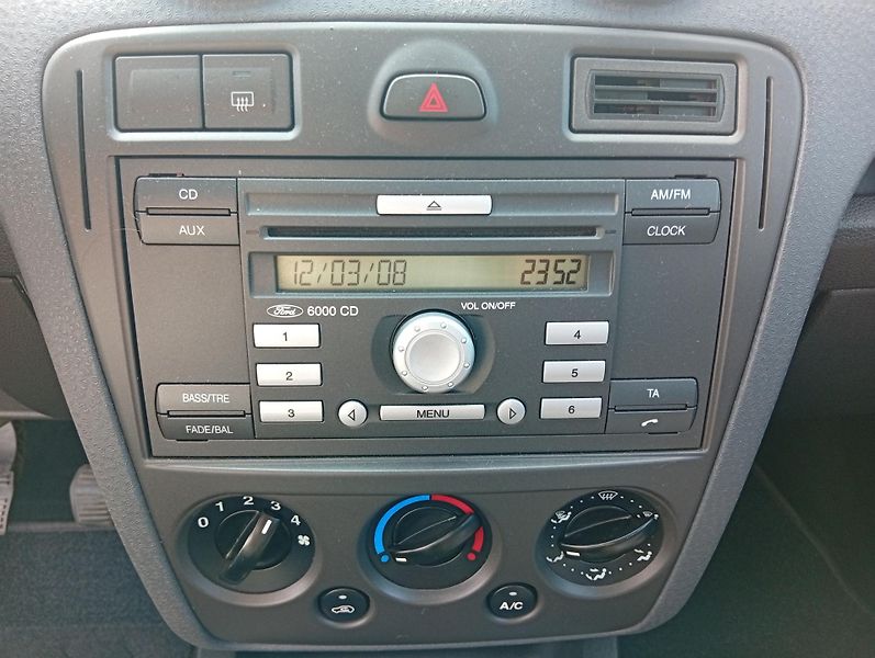 Ford Fusion 1.4 TDCi, klima servisní kniha - fotka 13 z 22