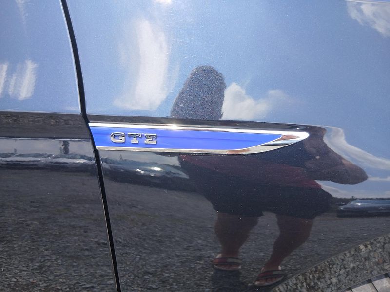 Volkswagen Passat GTE Plug-in hybrid, kůže - fotka 10 z 58