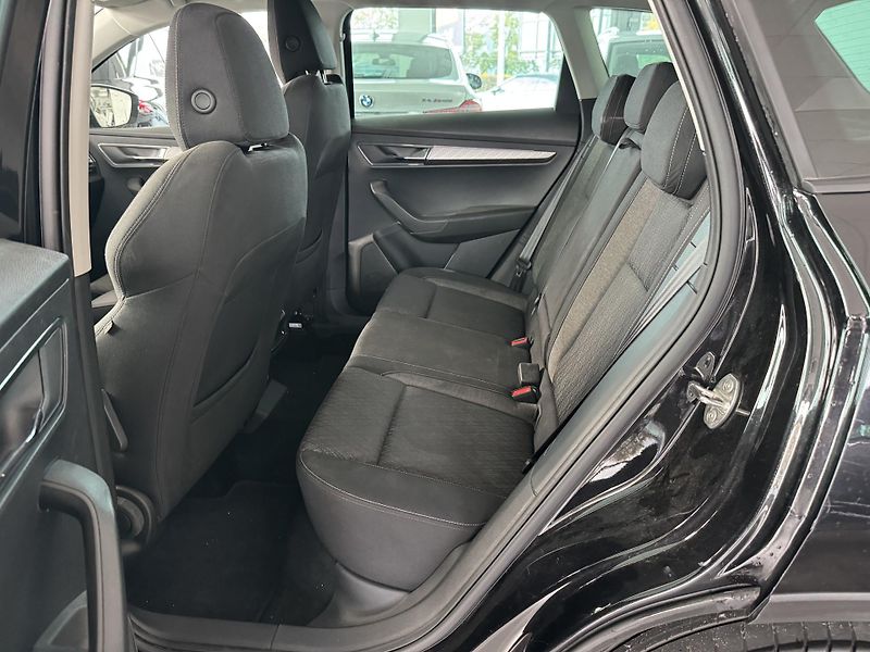 Škoda Karoq (2024) 2,0TDI DSG REZERVACE - fotka 13 z 21