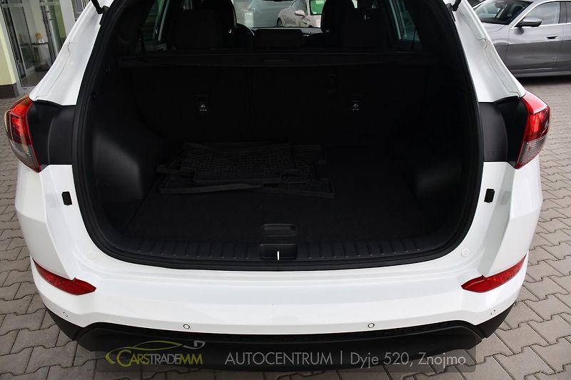 Hyundai Tucson 1.7CRDi 85kW ČR 1.MAJ 2xPNEU - fotka 46 z 54