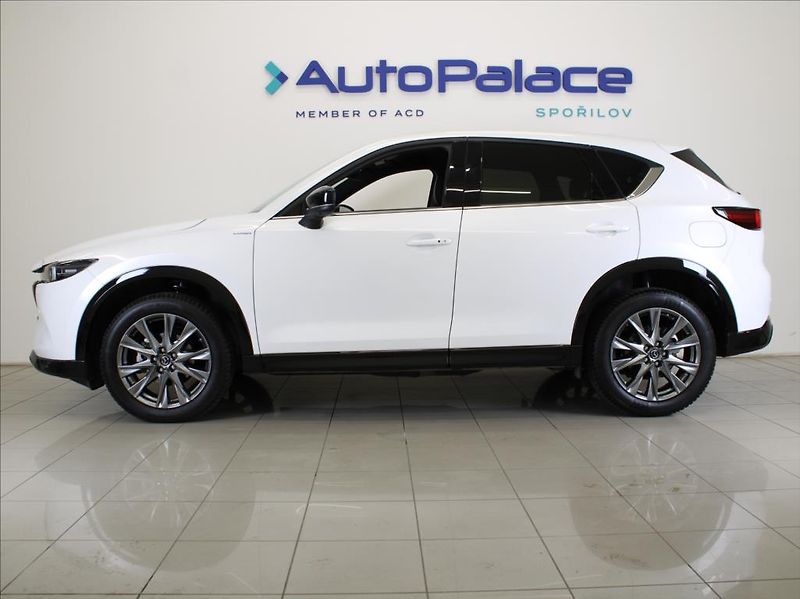 Mazda CX-5 2,5 G194 4x4 HOMURA Plus ČR - fotka 5 z 29