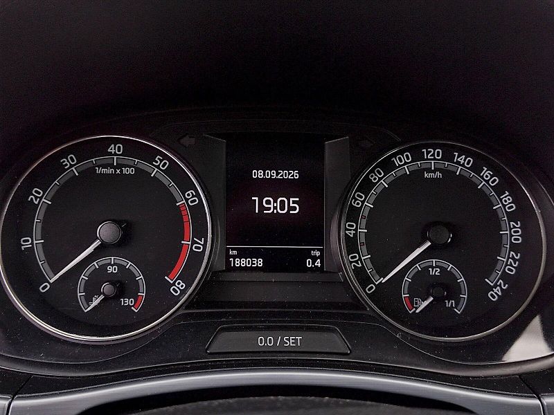 Škoda Fabia (2021) Combi Ambition 1,0 Tsi 70 Kw - fotka 7 z 32