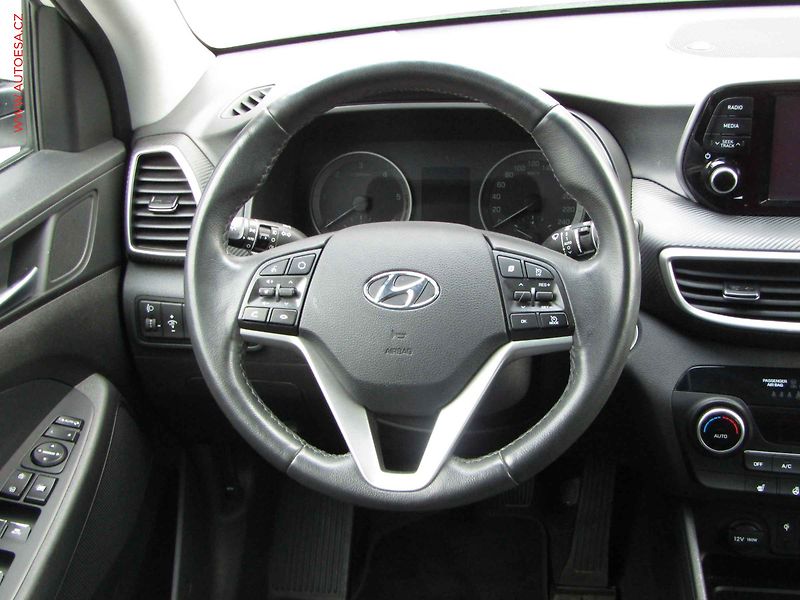 Hyundai Tucson (2020) 1.6 CRDi, ČR, Adventure - fotka 13 z 20