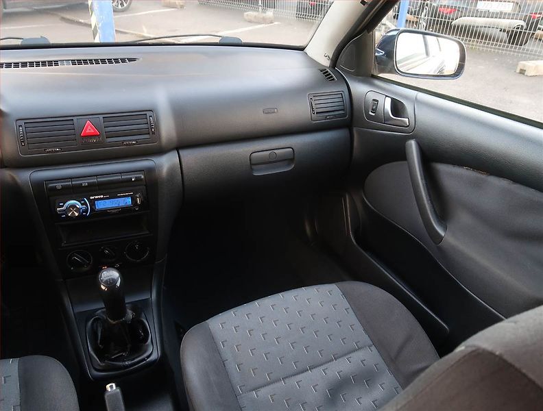 Škoda Octavia (2002) 1.9 TDI, po STK, Klima - fotka 8 z 16