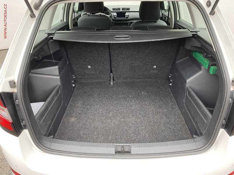 Škoda Fabia (2020) 1.0 TSi, 1.maj,ČR, Ambition - fotka 7 z 17