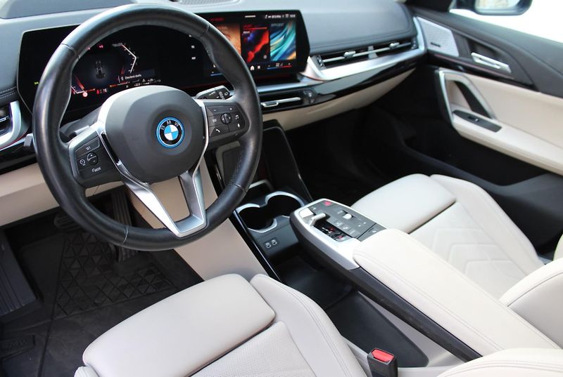 BMW X1 BMW X1 xDrive25e - fotka 4 z 26
