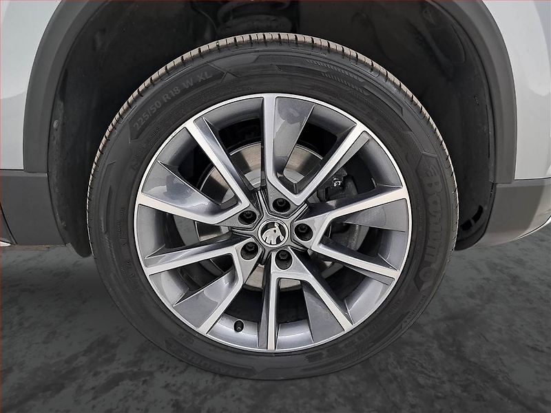 Škoda Karoq (2020) Scout 2.0 TDI - fotka 14 z 25