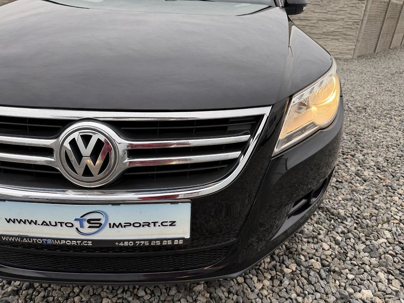 Volkswagen Tiguan 140PS 4x4 DSG PANORAMA - fotka 72 z 158