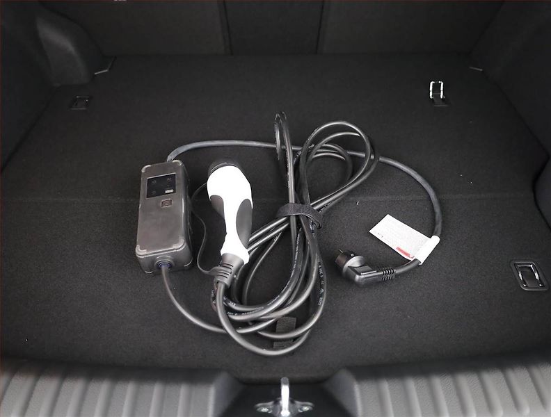 Kia XCeed (2025) Plug-in-Hybrid, DPH, Navigace - fotka 24 z 24