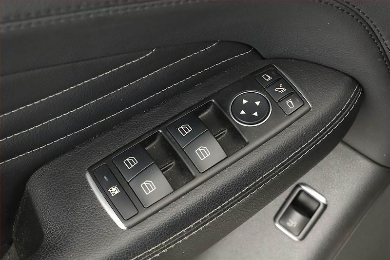 Mercedes-Benz GLE (2016) AMG line 450 4MATIC - fotka 10 z 18