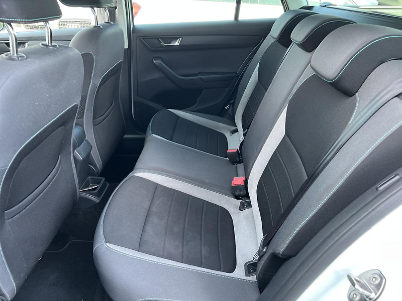 Škoda Fabia JOY 1.0MPi 55kw TEMPOMAT KLIMA - fotka 25 z 42