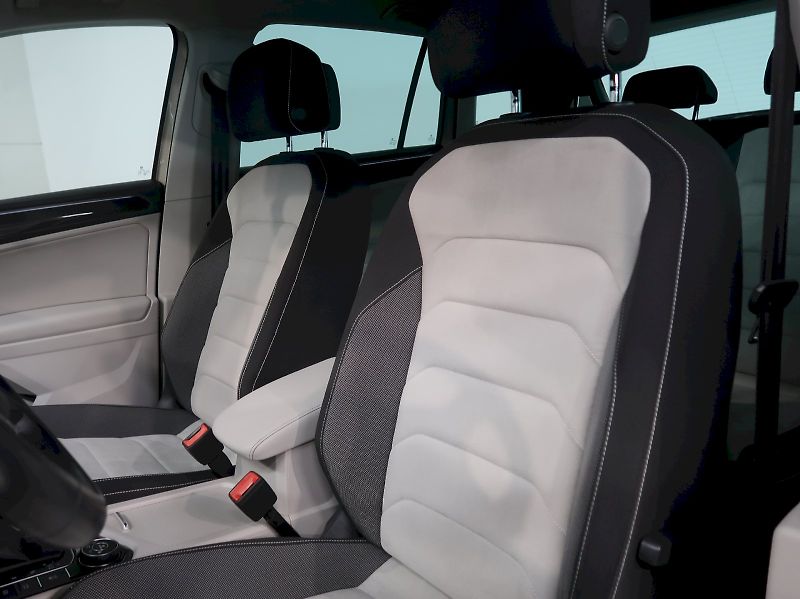 Volkswagen Tiguan (2016) HIGHLINE 2.0TDI 4x4 DSG TAŽNÉ - fotka 14 z 35