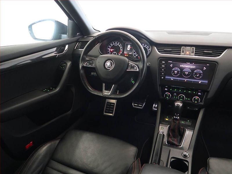 Škoda Octavia (2016) RS 2.0 TDI 4x4 DSG, 4X4 - fotka 7 z 16