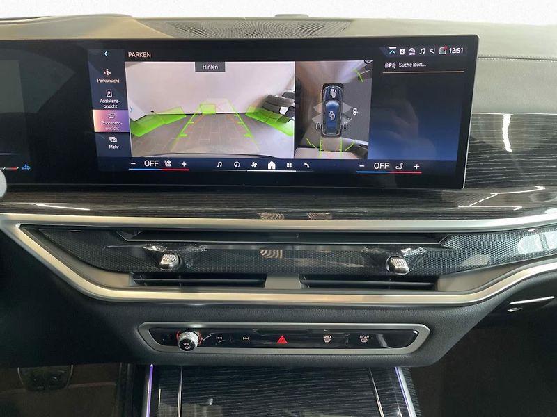 BMW X7 xDrive40i M-Sport ExDrive SkyL - fotka 13 z 16