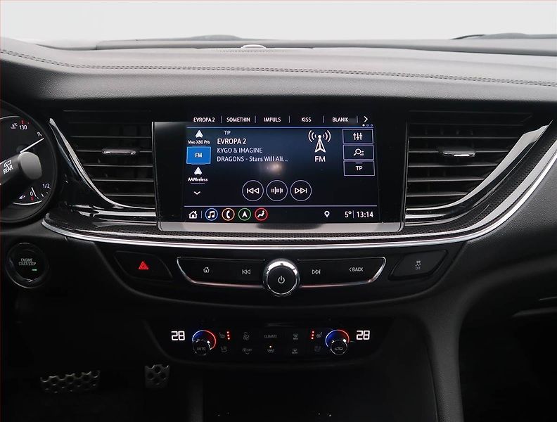 Opel Insignia (2020) 2.0 BiTurbo CDTI - fotka 12 z 25