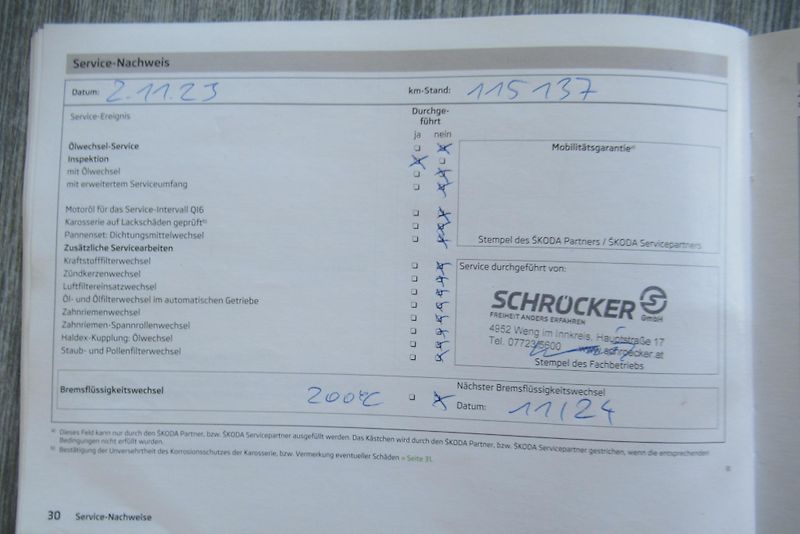 Škoda Octavia 2.0 TDi DSG  AUT. KLIMA NAVI  - fotka 33 z 35
