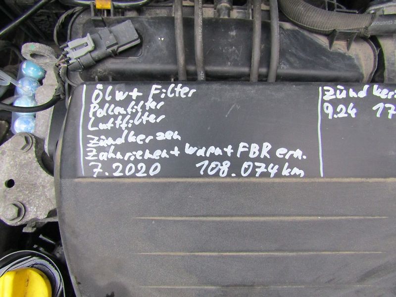 Renault Clio (2013) 1.2i 55kW  ZIMNÍ PNEU - fotka 34 z 34