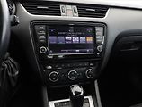 Škoda Octavia (2013) 2.0 TDI, Automat, Navi, Xenony - náhled 10
