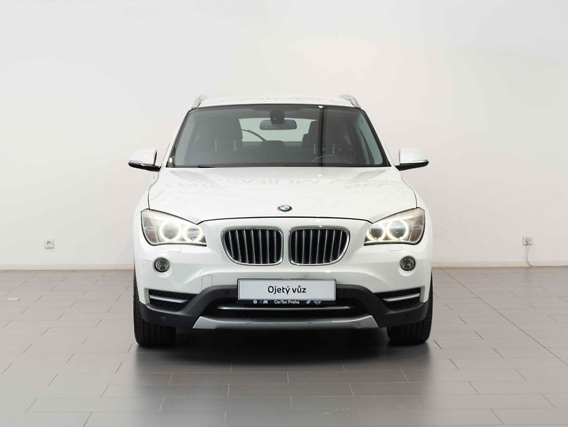 BMW X1 xDrive20d - fotka 3 z 22