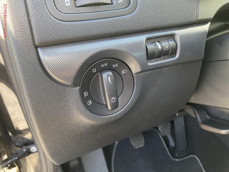 Škoda Yeti (2014) 1.4 TSi, Adventure, bixen, - fotka 14 z 17