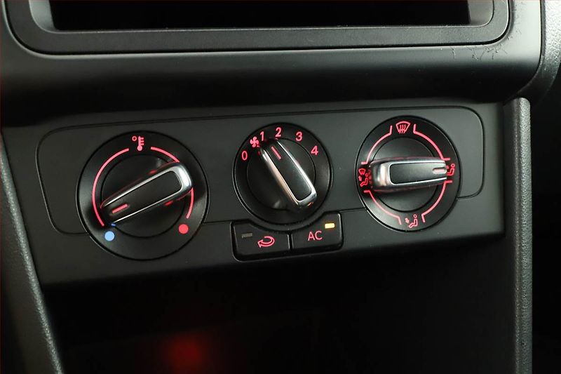 Volkswagen Polo (2012) 1.2 TDI, Tempomat - fotka 10 z 12