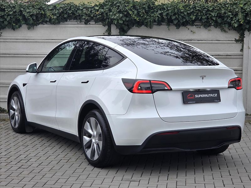 Tesla Model Y 0,0 LFP Ryzen SoH 95% Záruka 1 - fotka 5 z 21