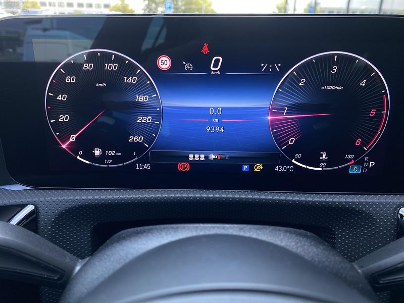 Mercedes-Benz CLA 180 d Shooting Brake - fotka 16 z 28