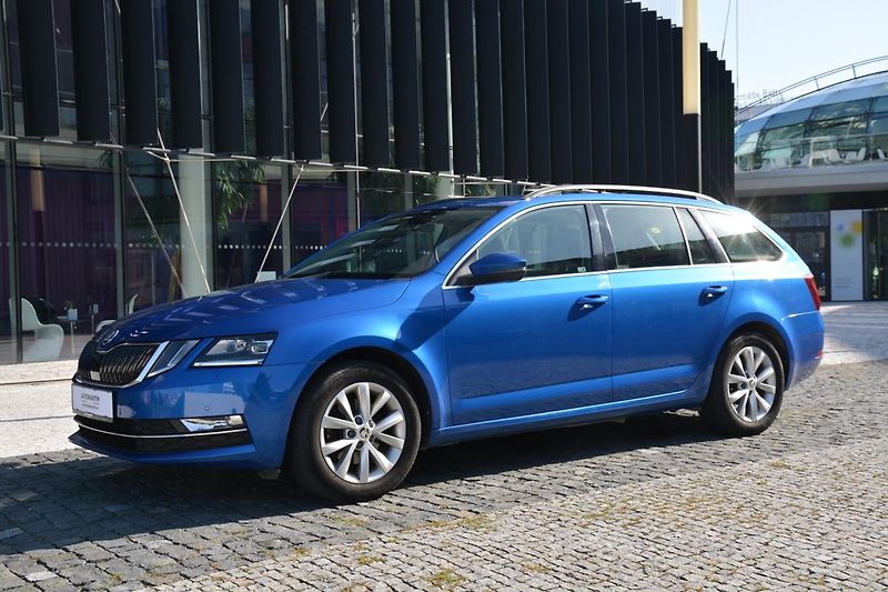 Škoda Octavia Combi 1.5 Tsi G-Tec Style 7st  - fotka 5 z 25