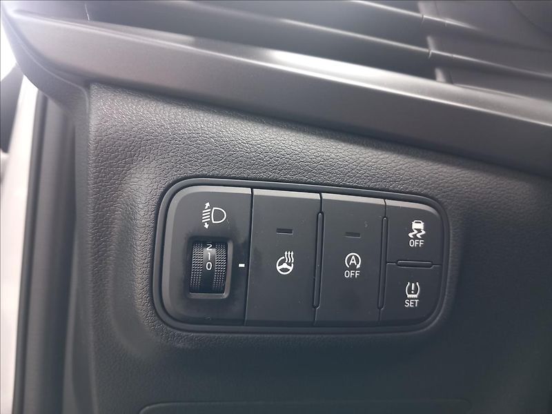 Hyundai Bayon 1,2 SMART - fotka 9 z 15