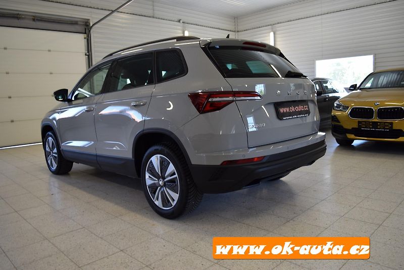 Škoda Karoq 2.0 TSI DSG 110 kW 2023-DPH - fotka 3 z 50