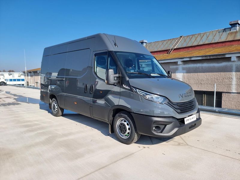 Iveco Daily (2026) 35S18/L3H2/Navi/LED - fotka 3 z 13