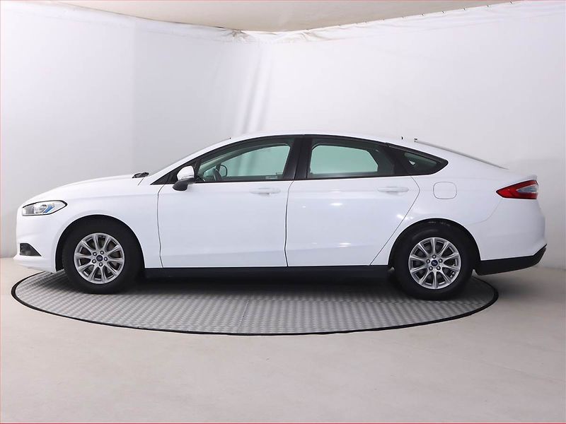 Ford Mondeo (2018) 1.5 TDCi, Serv.kniha, Navi - fotka 3 z 21