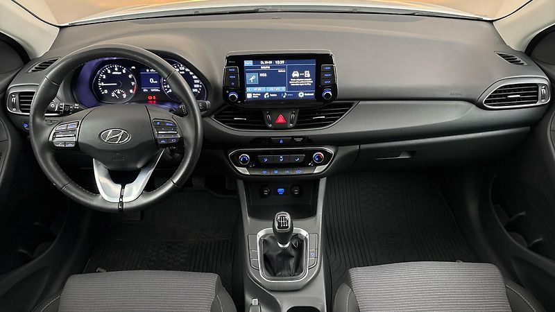 Hyundai i30 1.0 T-GDI Family Comfort Kombi - fotka 8 z 22