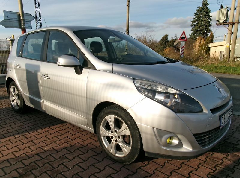 Renault Scénic (2011) 1,5dCi KLIMA ALU TEMP - fotka 10 z 30
