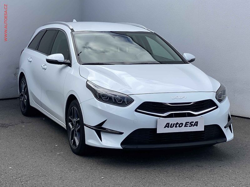 Kia Ceed (2022) 1.6 CRDi, 1.maj,ČR, LED - fotografie inzerátu