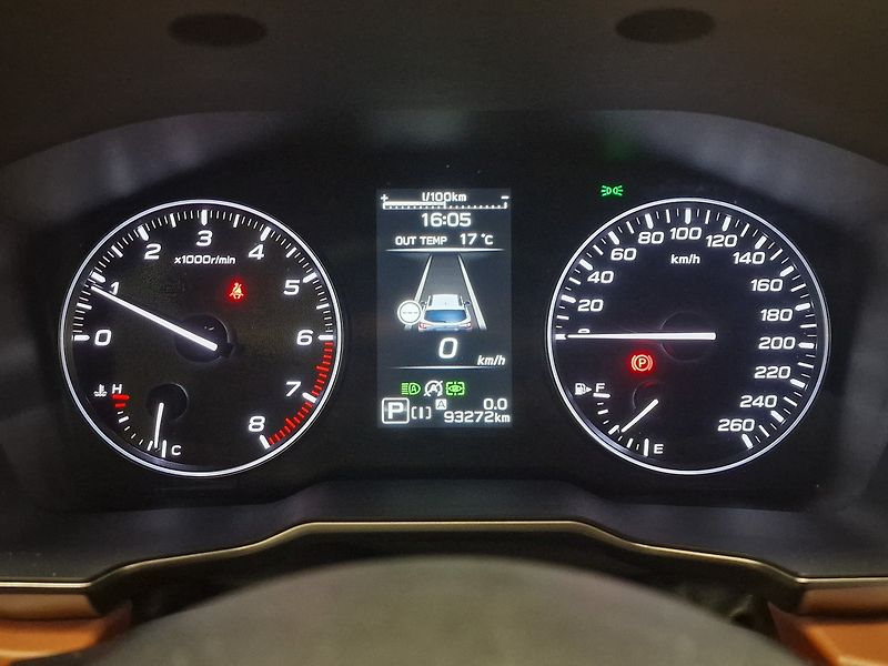 Subaru Outback (2022) 2.5 TOURING 2022 | Záruka - fotka 45 z 66