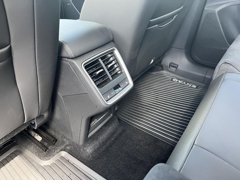 Škoda Enyaq SPORTLINE 85x 210/82 - fotka 23 z 27