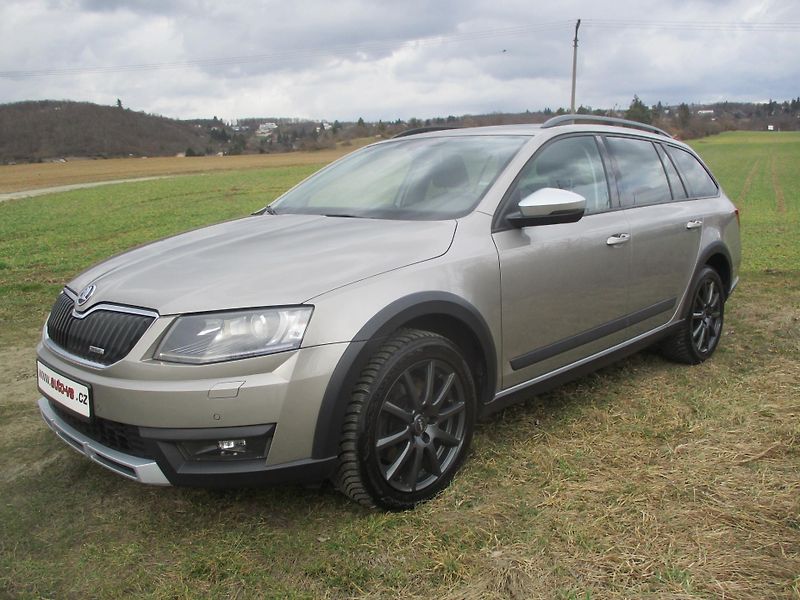 Škoda Octavia SCOUT 2.0TDi RS 135kW DSG - fotka 1 z 46