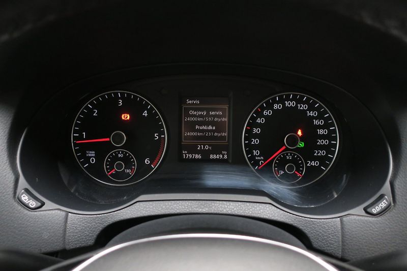 Volkswagen Sharan (2016) 2.0 TDI 135kW 4M Highline DSG - fotka 47 z 50