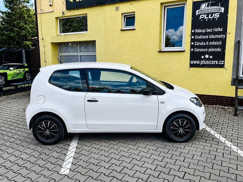 Volkswagen up! 1,0MPi (44kW)*KLIMATIZACE* - fotka 5 z 15