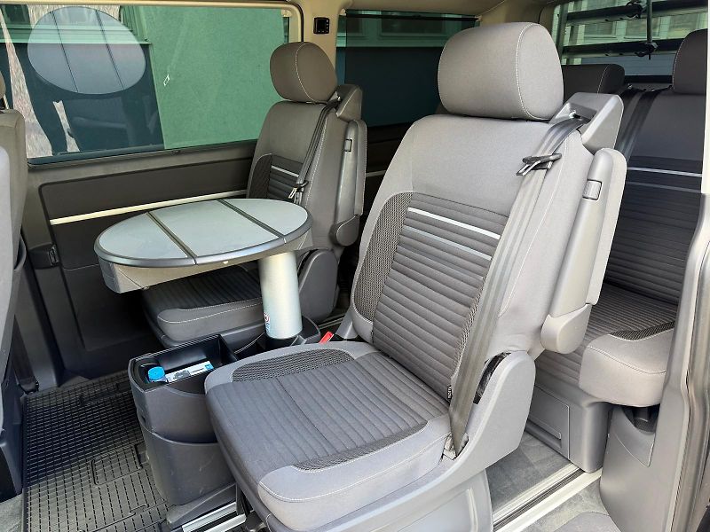 Volkswagen Multivan 2,0 TDi DPH  /103 kW/edice Cup - fotka 14 z 32