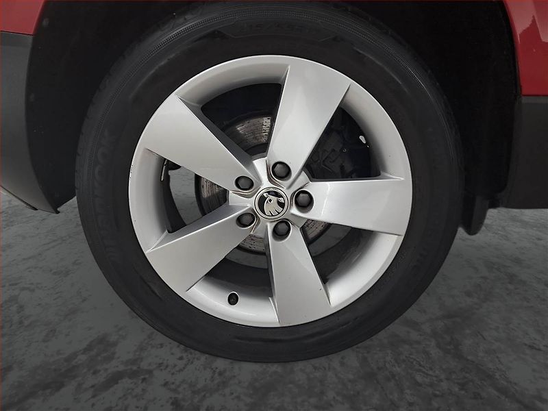 Škoda Karoq (2018) Style 1.0 TSI, Navi, Tempomat - fotka 15 z 17