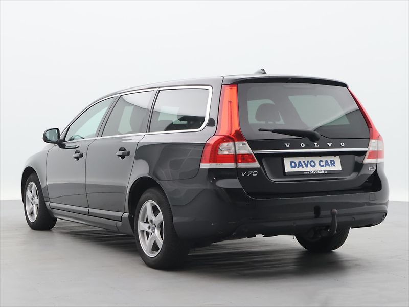 Volvo V70 2.0 D3 110kW Navi - fotka 5 z 31