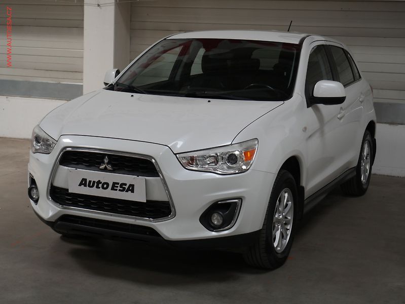 Mitsubishi ASX (2014) 1.8 Di-D 4x4, ČR, AC, tempo - fotka 3 z 20