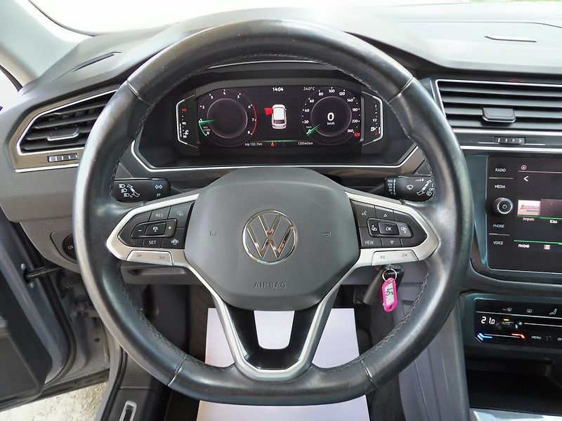 Volkswagen Tiguan 1.5TSI 110kW Virtual Life ACC - fotka 15 z 34